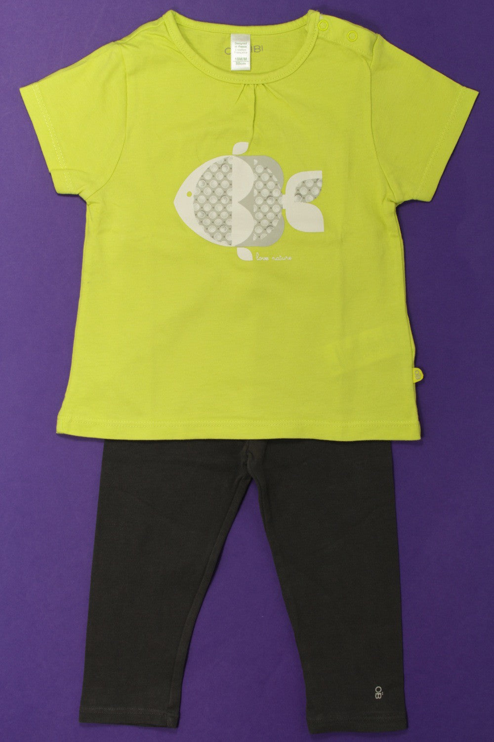 Ensemble tee-shirt et legging