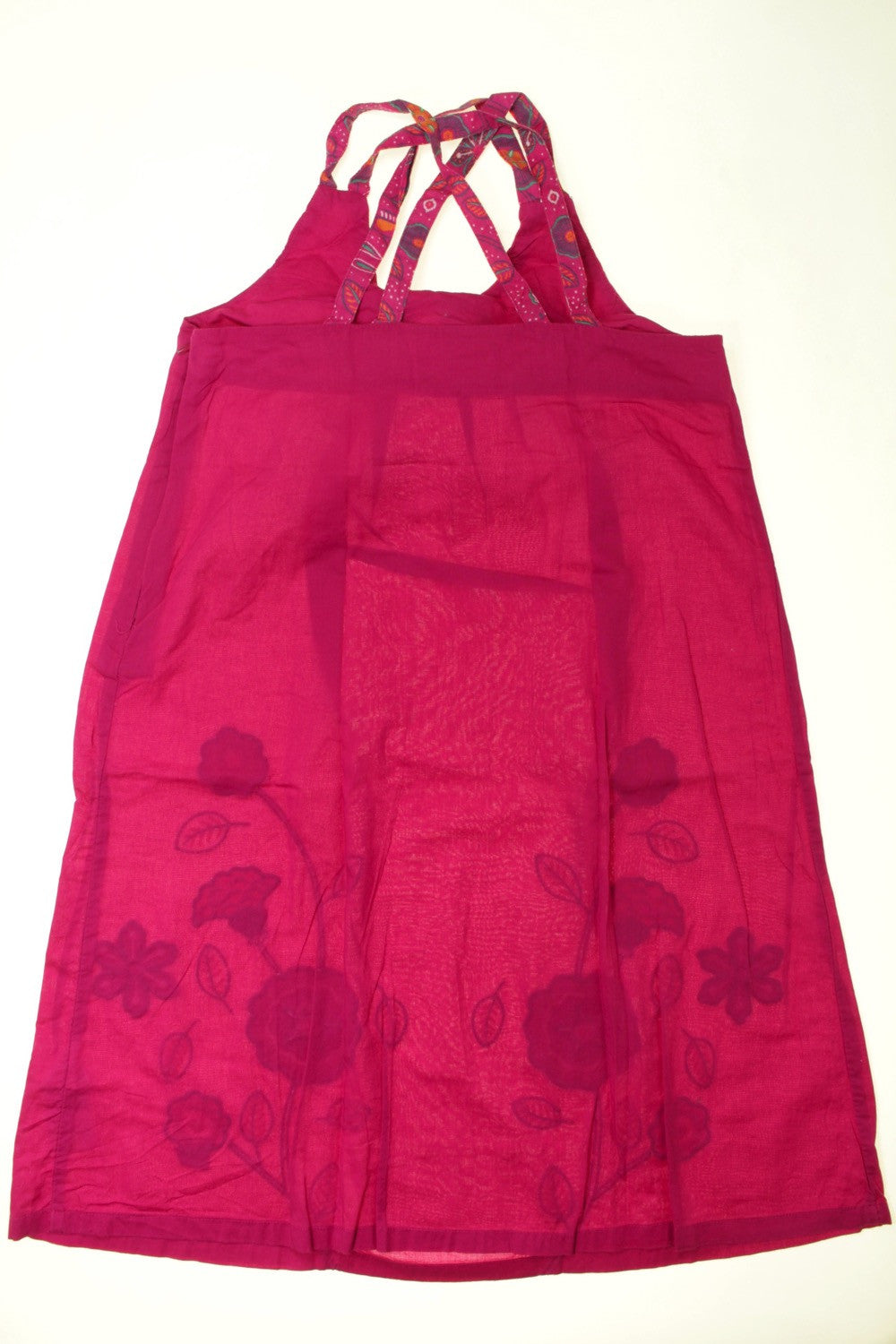 Robe brodée