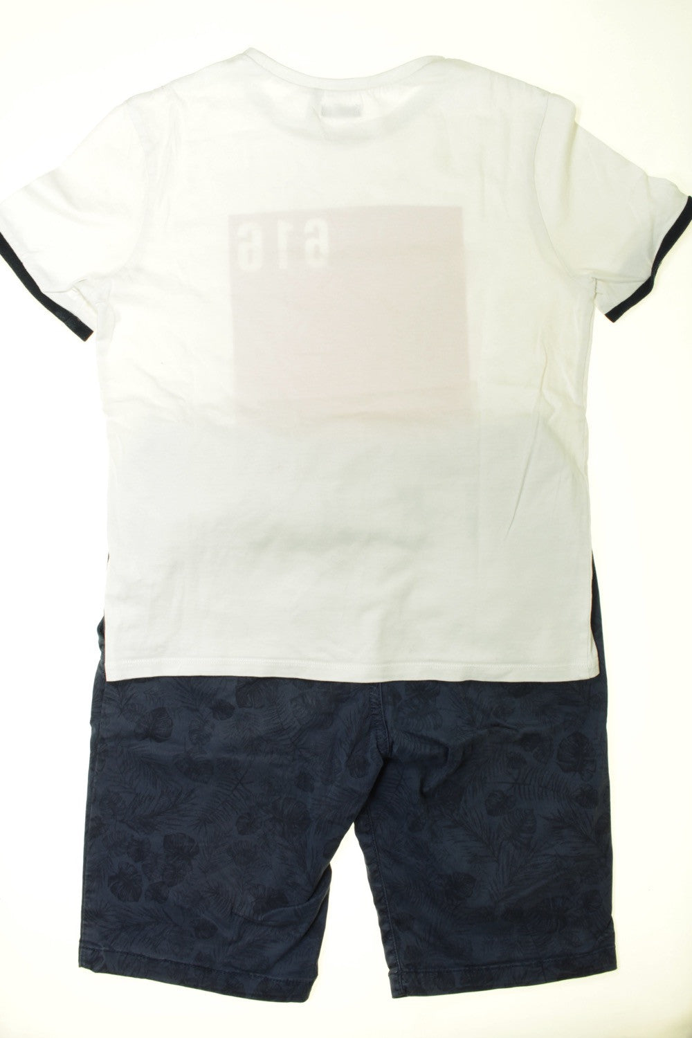 Ensemble bermuda et tee-shirt