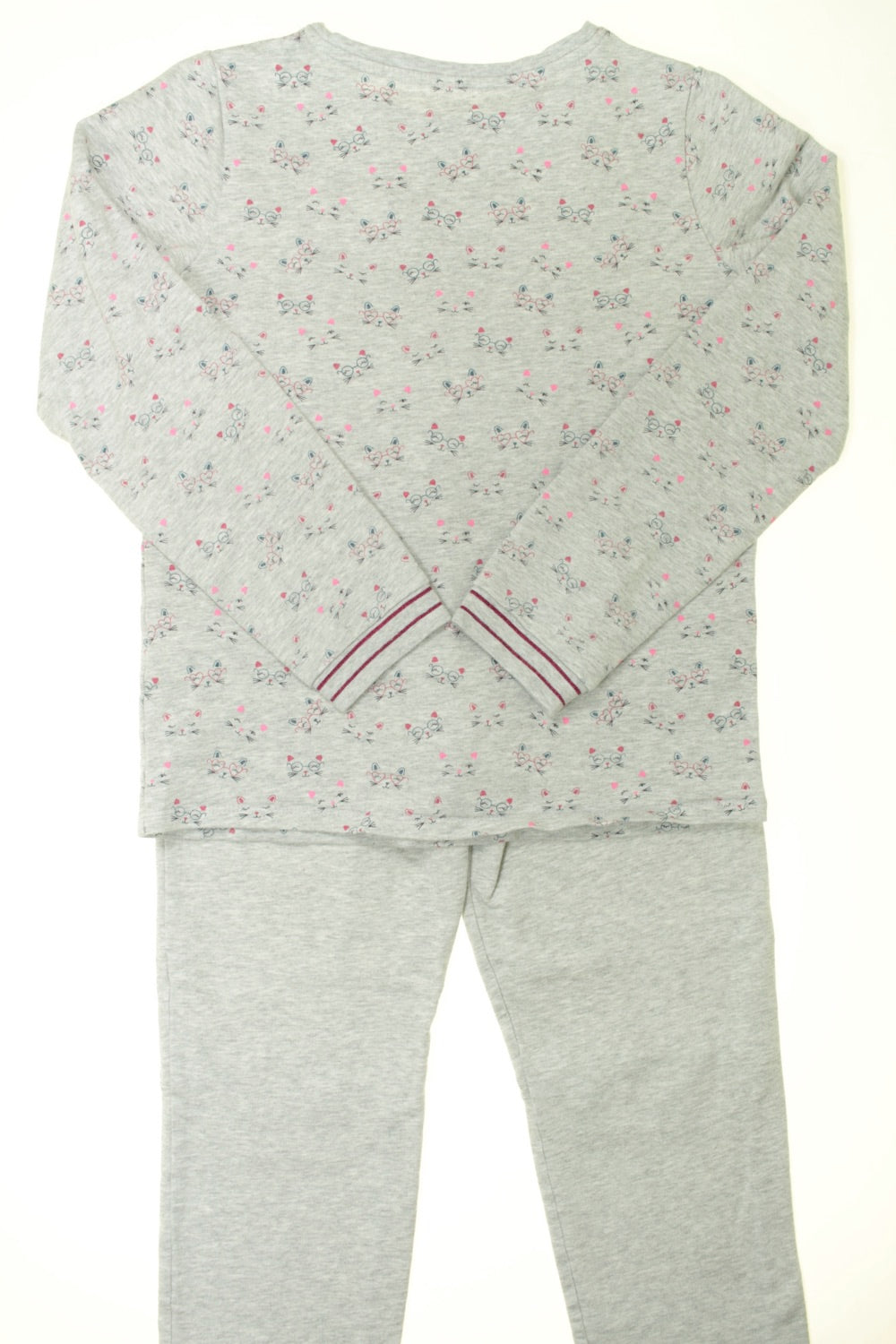 Pyjama Chats