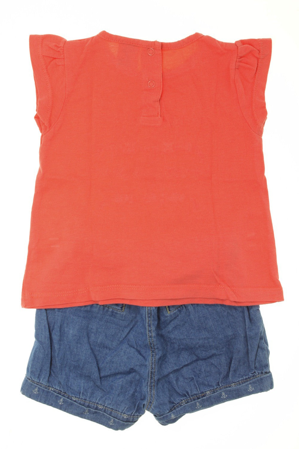 Ensemble short en jean et tee-shirt
