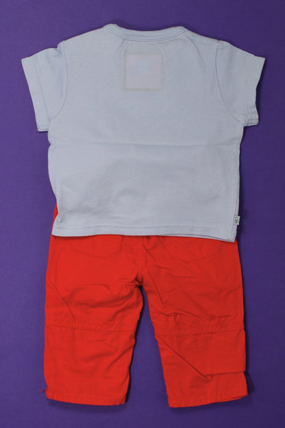 Ensemble pantalon et tee-shirt