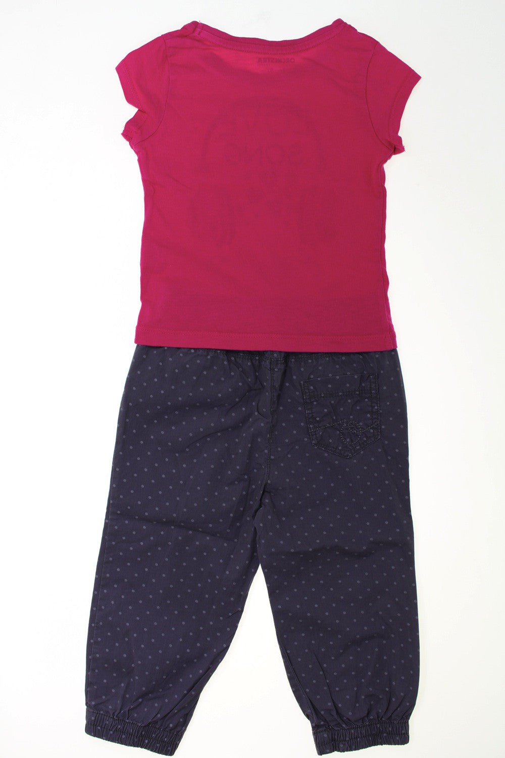 Ensemble pantalon et tee-shirt