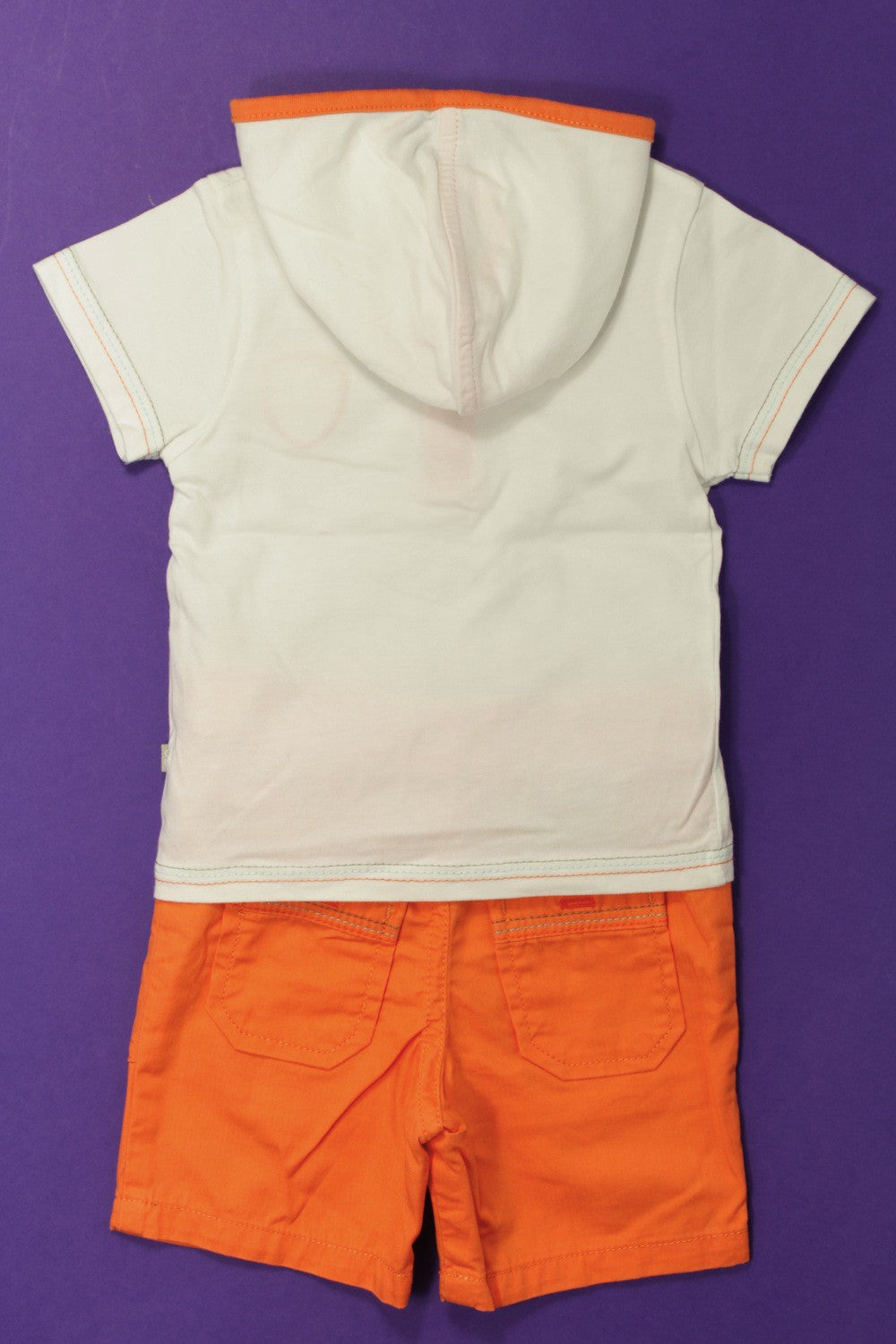 Ensemble short et tee-shirt