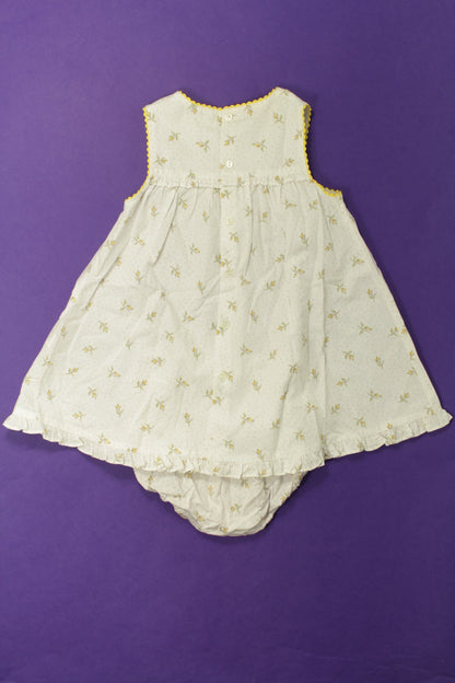 Robe fleurie et bloomer