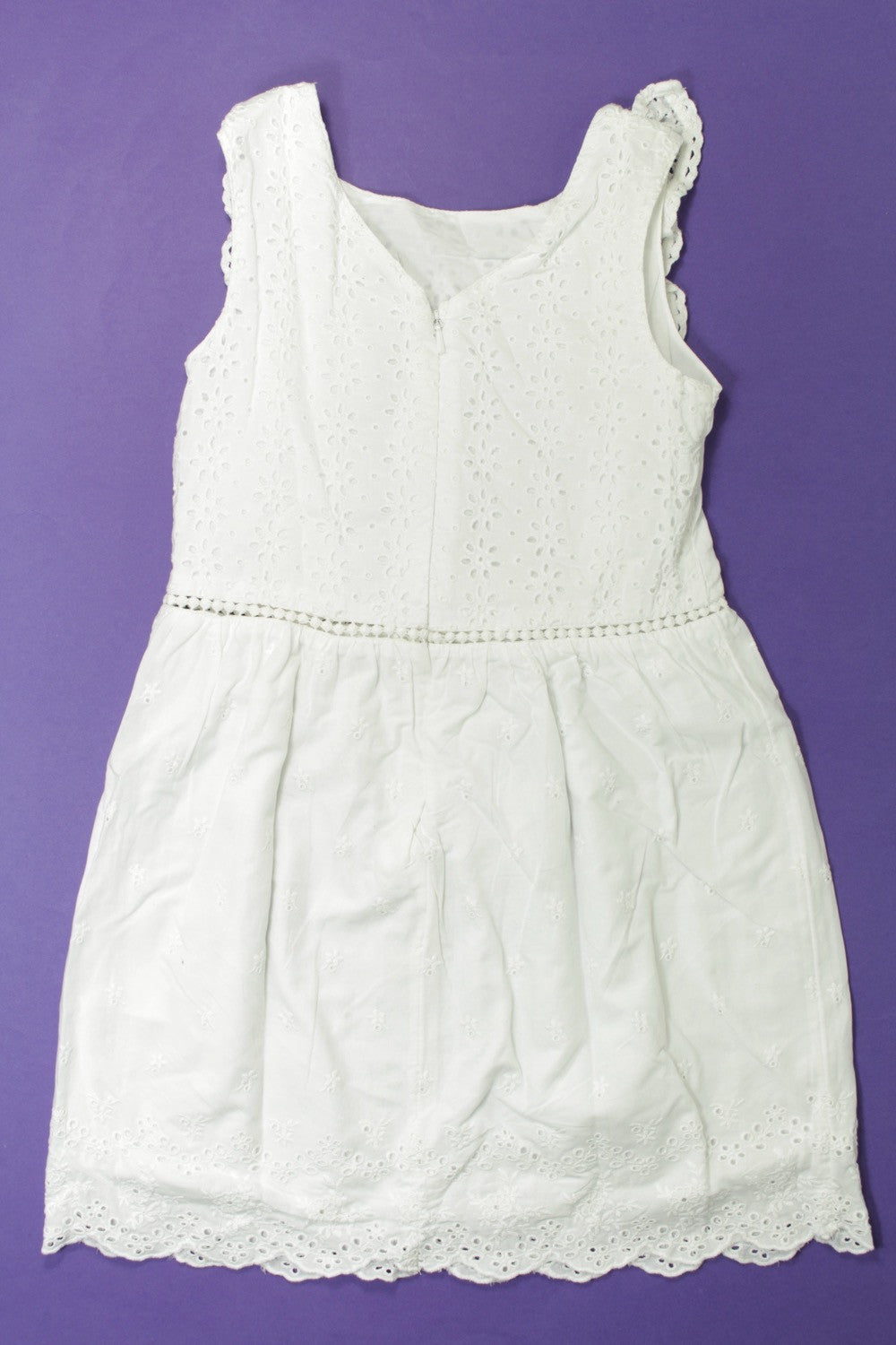 Robe en broderie anglaise