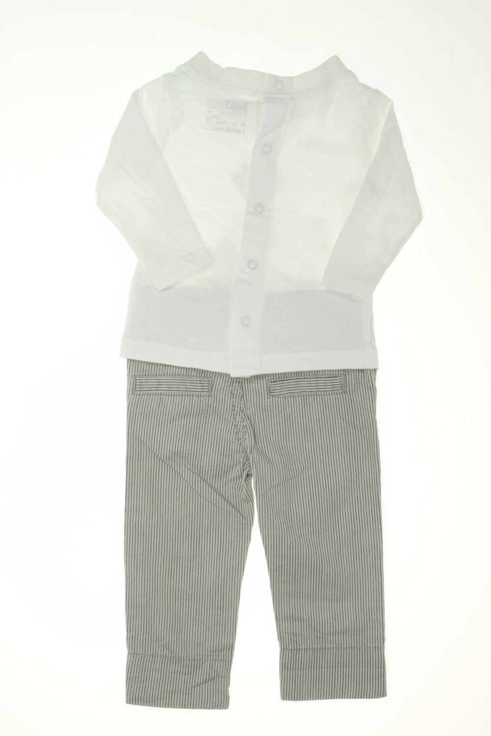 Ensemble pantalon et tee-shirt