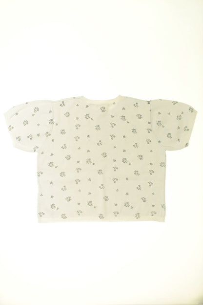 Pull fleuri manches courtes