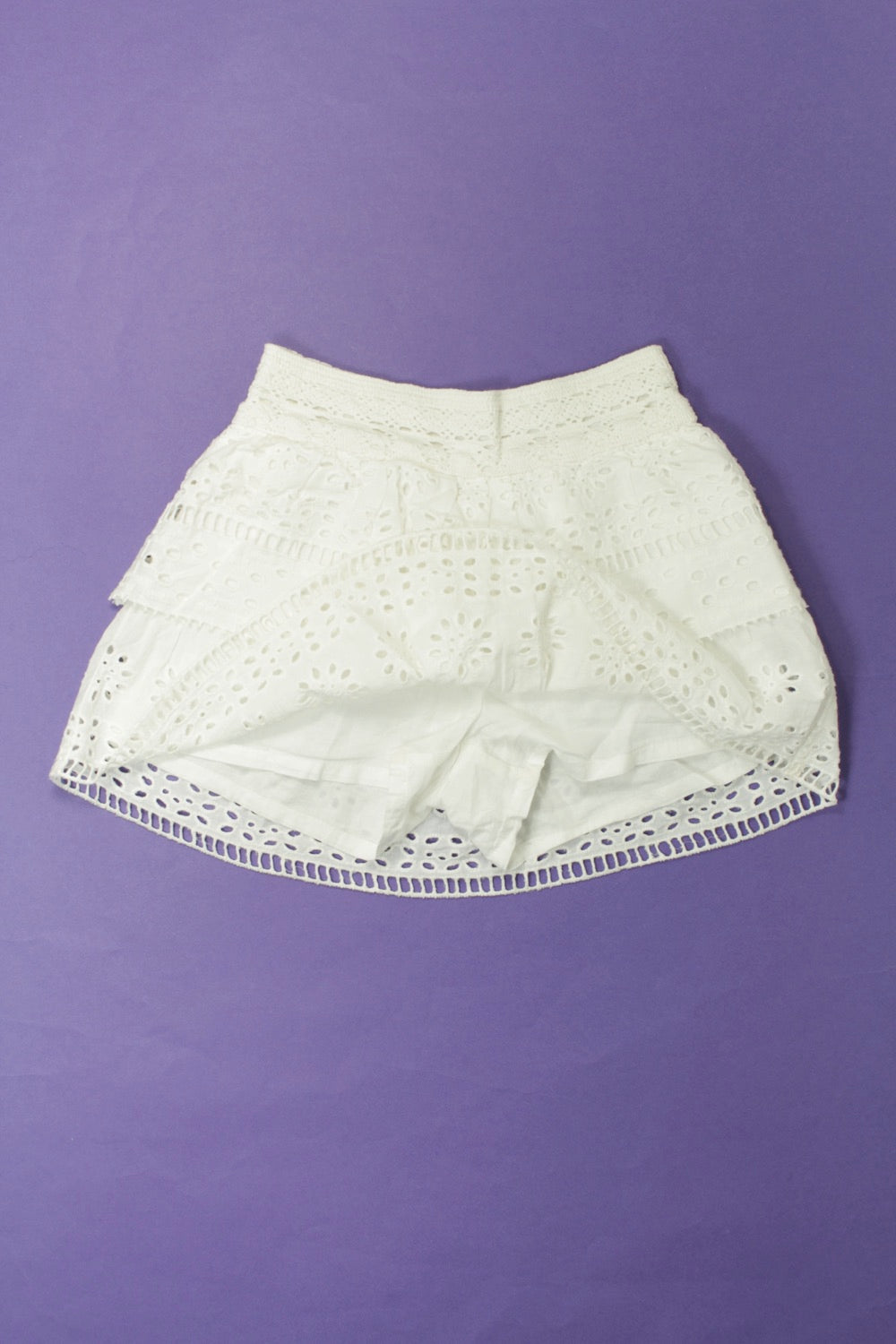Jupe en broderie anglaise