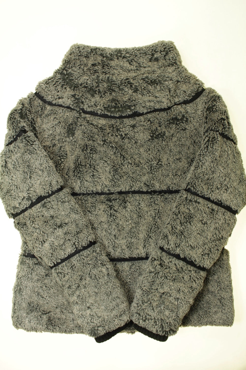 Veste en fausse fourrure