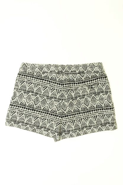 Short ethnique