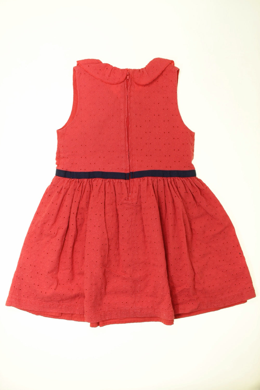 Robe en broderie anglaise